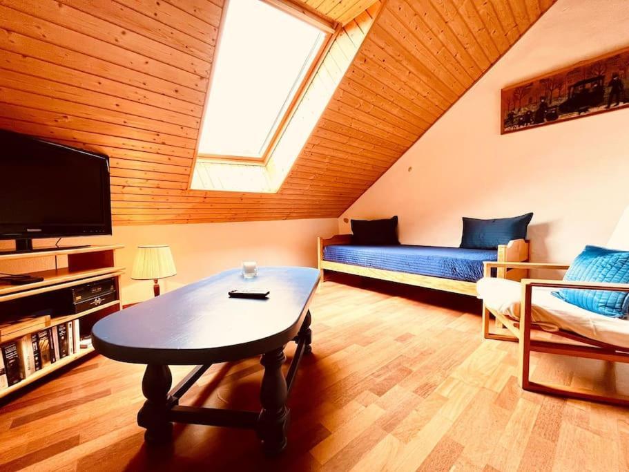 Charmant Appartement De Vacances Alta Ripa Hauterive  ภายนอก รูปภาพ
